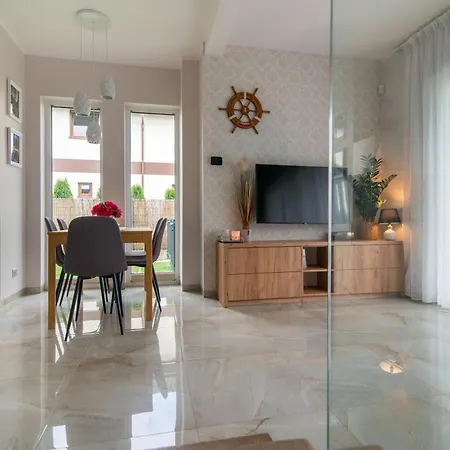 Tatil Evi Aroma Caloroczny Prywatny Dom Na Zamknietym Osiedlu. *